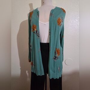 100% Viscose Cute Cardigan